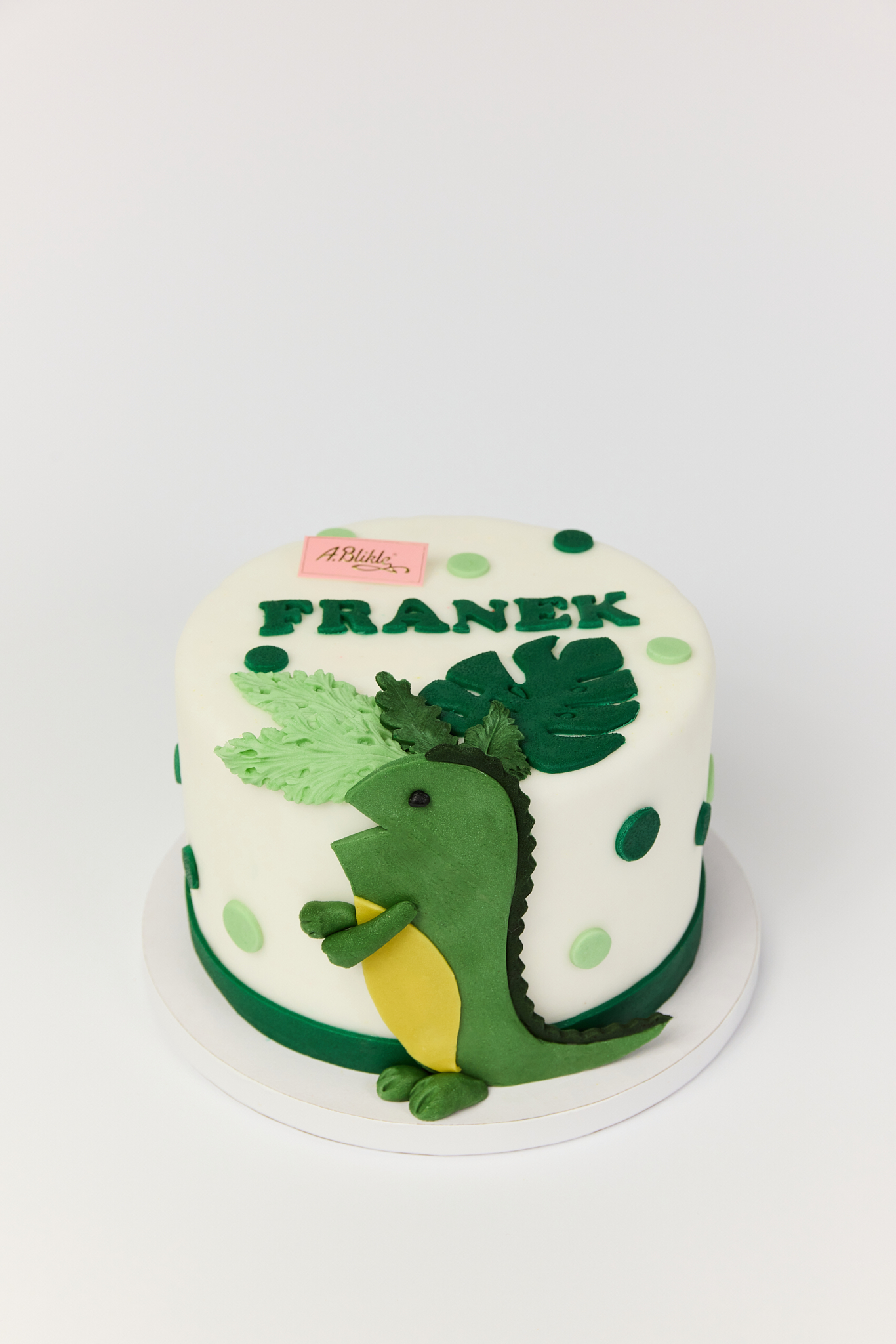 Tort z dinozaurem i listkami (123)