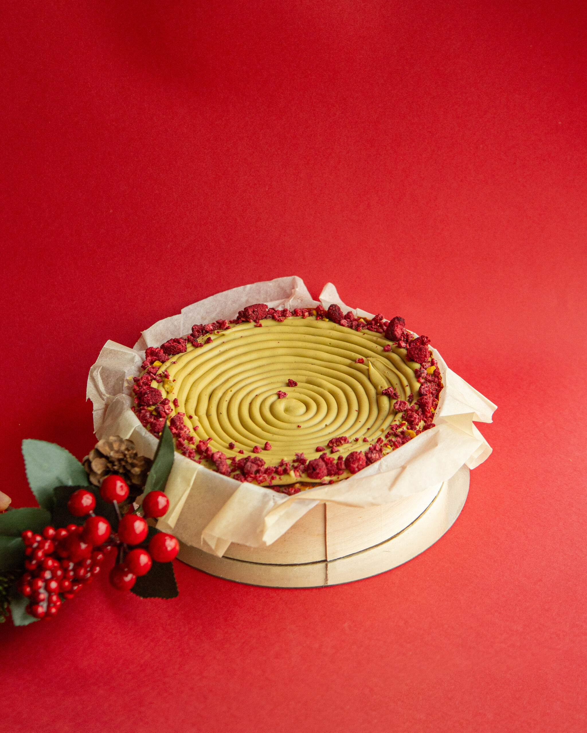 SERNIK BASKIJSKI Z PISTACJAMI